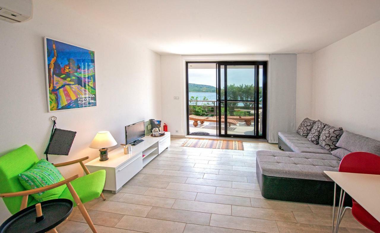 Midavkl Apartment *
